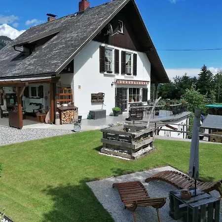 Апартаменты Haus Holunder