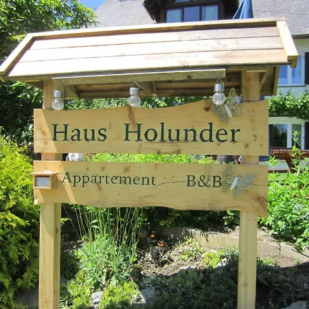 Haus Holunder *