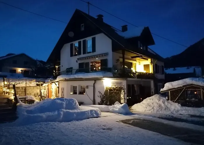 Haus Holunder Apartamento Weissbriach