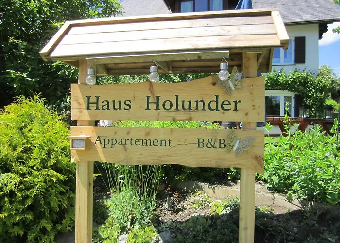 Haus Holunder *